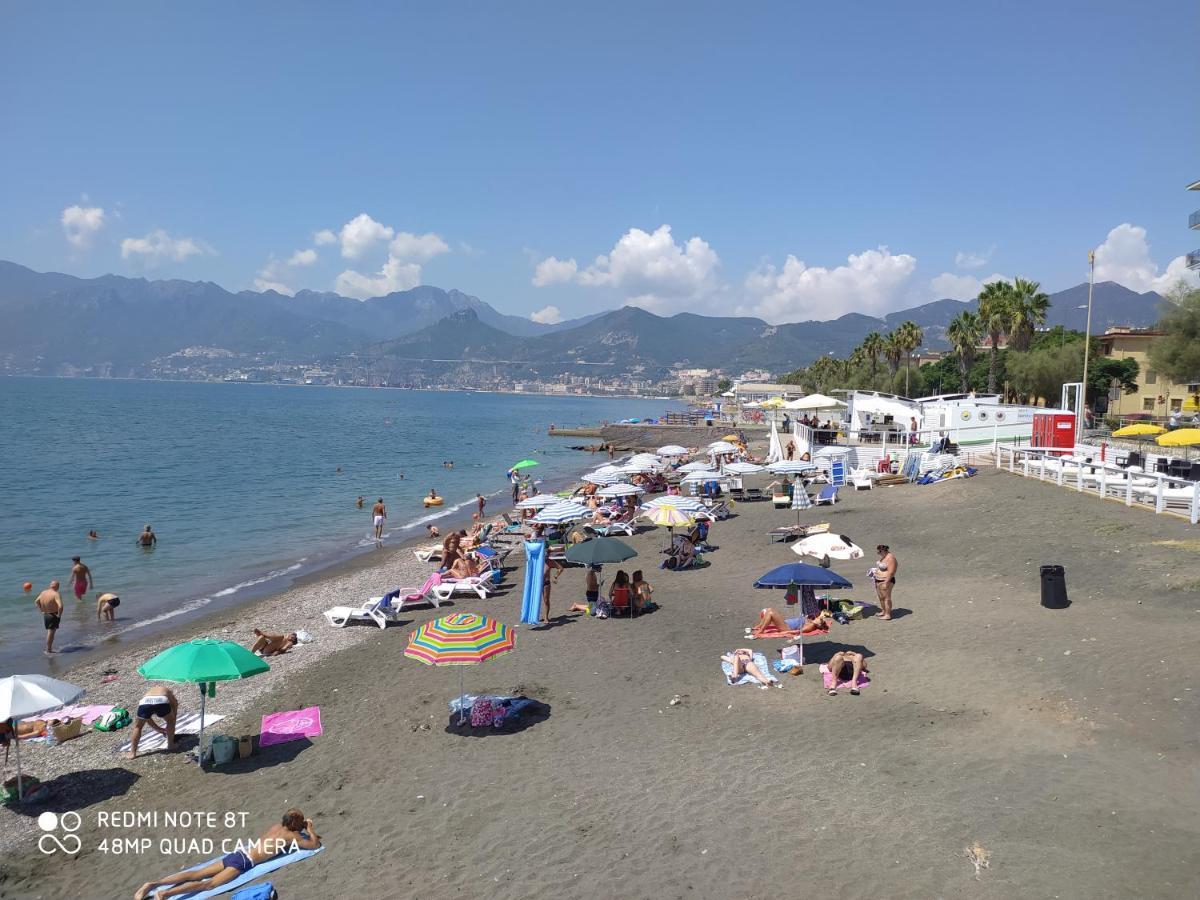 Holiday Home Casa Vacanze Salerno Exterior foto