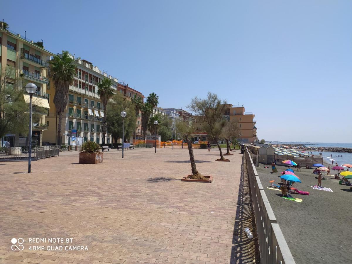 Holiday Home Casa Vacanze Salerno Exterior foto