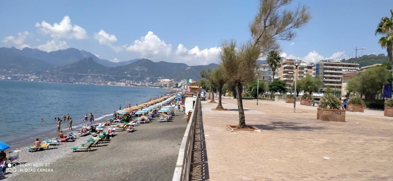 Holiday Home Casa Vacanze Salerno Exterior foto