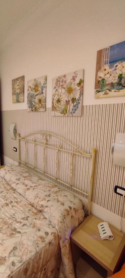 Holiday Home Casa Vacanze Salerno Exterior foto