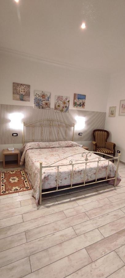 Holiday Home Casa Vacanze Salerno Exterior foto